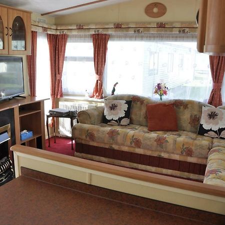 Caravan 8 Berth With Private Fishing Hotel ลินคอล์น ภายนอก รูปภาพ